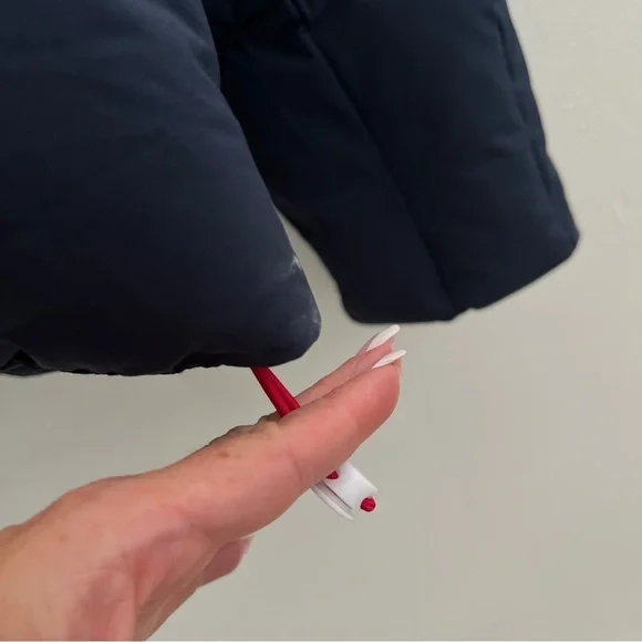 Tommy Hilfiger traveler boxy Puffer coat Jacket XLARGE jacket blue red NWT - Picture 12 of 13